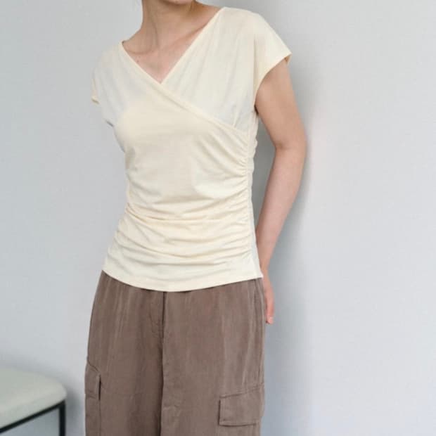 Hunch헌치 드레이프드 브이넥Wrap Draped V-Neck Top