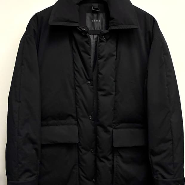 (L/100)TIME HOMME 타임옴므 미니멀 구스 다운 패딩 블랙