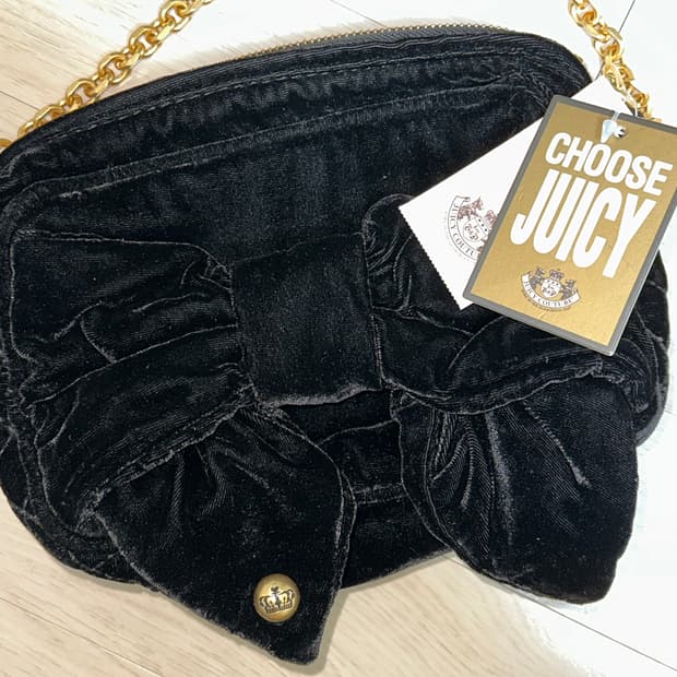 새상품) 쥬시꾸뛰르 리본 벨벳 체인백