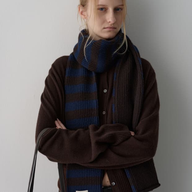 파사드패턴 Merino Wool Stripe Muffler