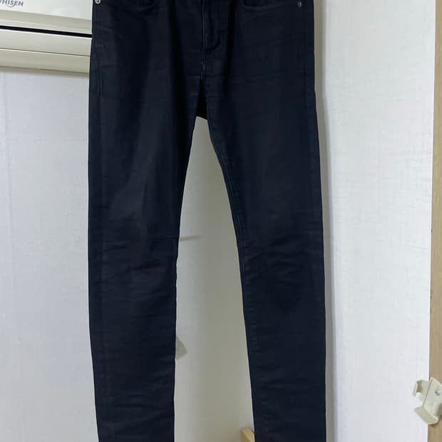 생로랑 D02 블랙진