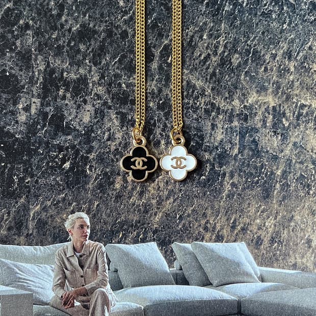 2Color 샤넬 쁘띠 클로버 업사이클링 골드 목걸이