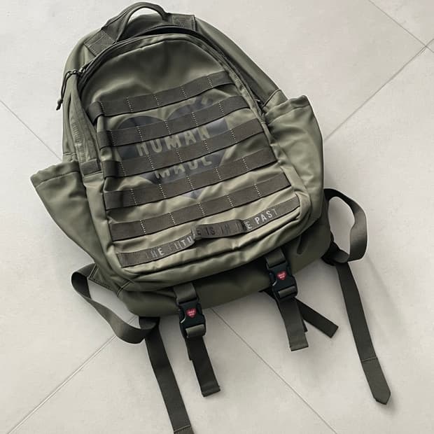 휴먼메이드 백팩