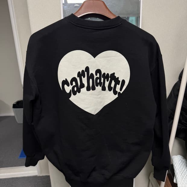 칼하트wip 아모르 맨투맨 블랙