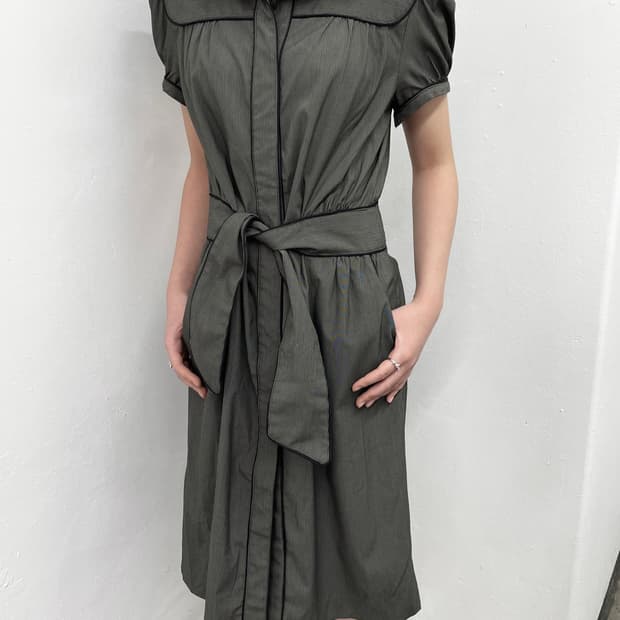 스트라이프 카라 벨트 원피스