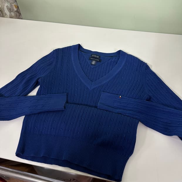 우먼XS 타미힐피거 딥브루 얇은 피마코튼 브이넥 꽈배기니트