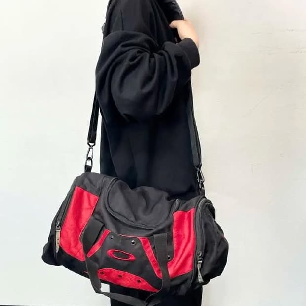 [정품] 오클리 시그니처 블랙 버건디 메신저 더블팩 