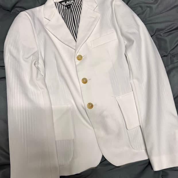 꼼데가르송 블랙 화이트 스트라이프자켓 Xs 19ss