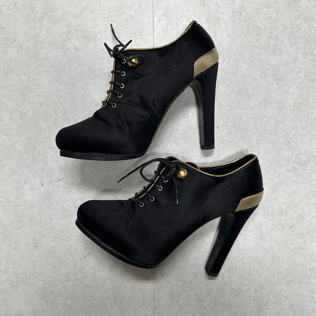 펜디 레이스업 앵클 부츠