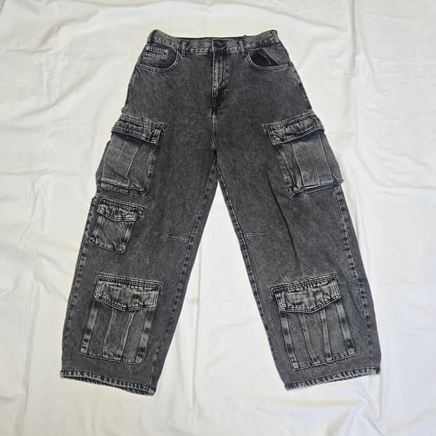 자라 유틸리티 카고 진 블랙