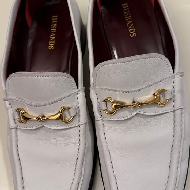 허즈밴드 파리 로퍼