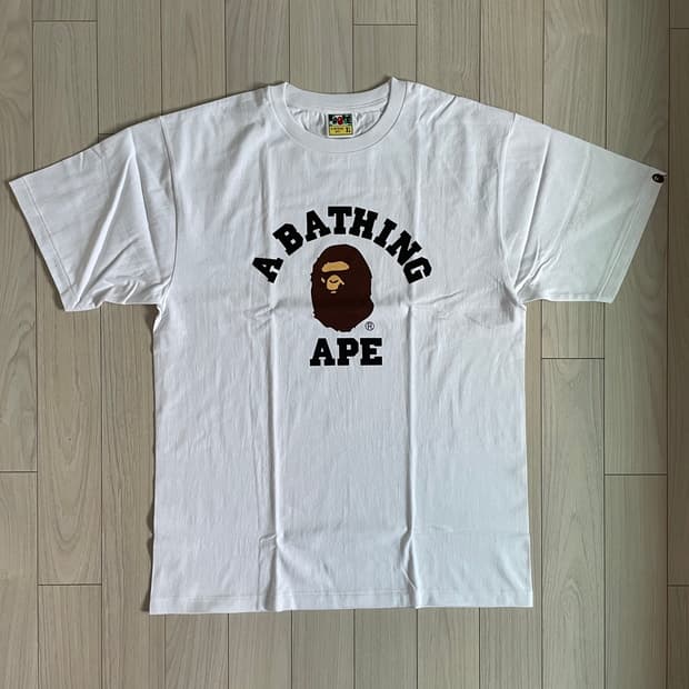 Bape 피그먼트 컬리지 반팔 티셔츠