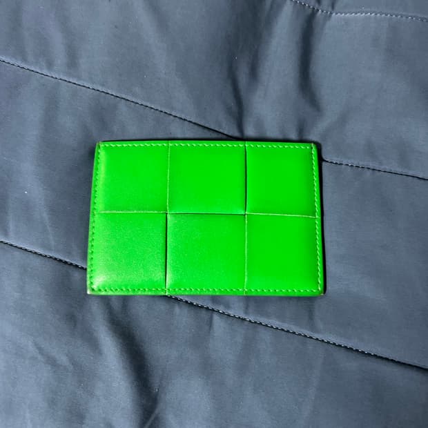 보테가베네타 카드지갑