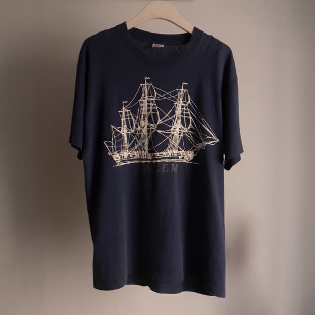 90s SALEM SHIP T shirt / XL