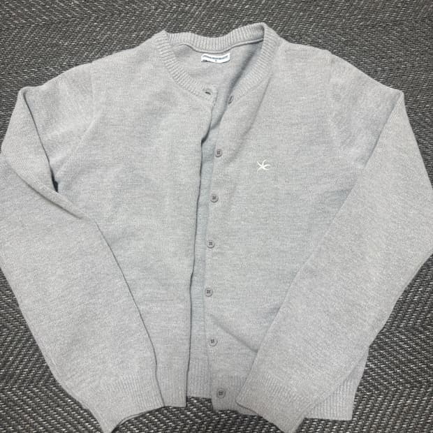더콜디스트모먼트 미니로고 가디건 M
