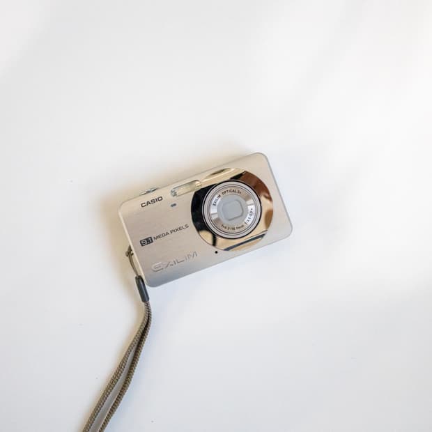 Casio Exlim Ex-Z85 / 빈티지 디지털 카메라