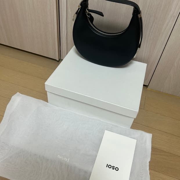 오소이 토니미니백 블랙 새상품