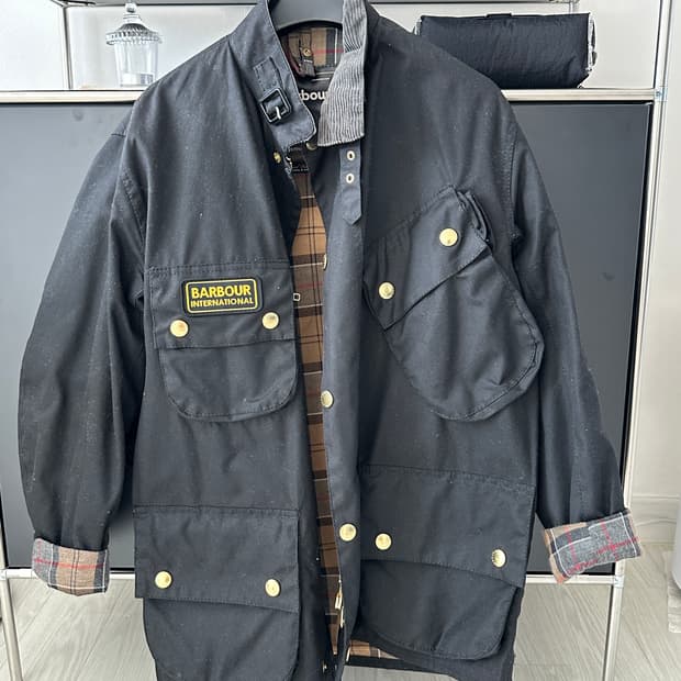 바버 인터네셔널 왁스 자켓 34사이즈