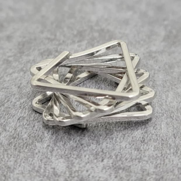 unique ring