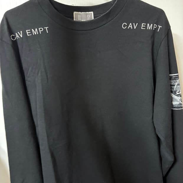 카브엠트 롱슬리브 맨투맨