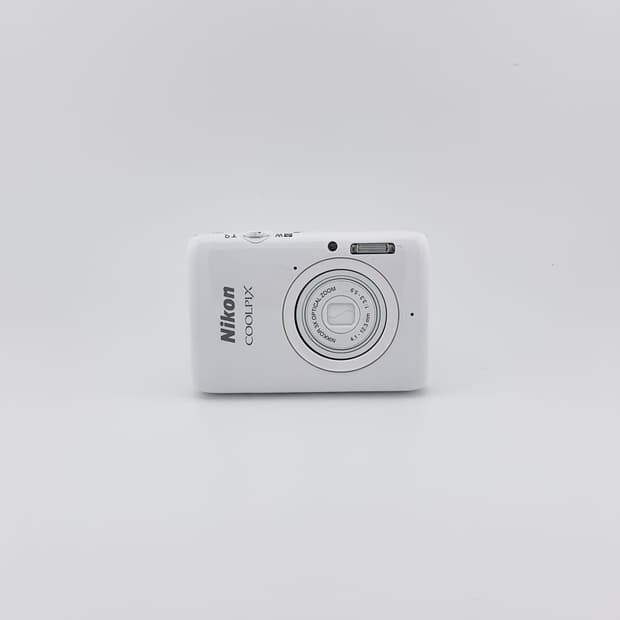 희귀🫧니콘 쿨픽스s02 화이트 (nikon coolpix s02)