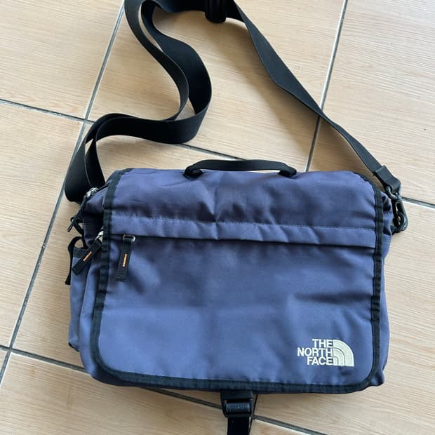 00‘s 노스페이스 미니 크로스백