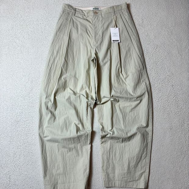 세터 원턱 퍼티그 나일론 와이드 팬츠 PN8014