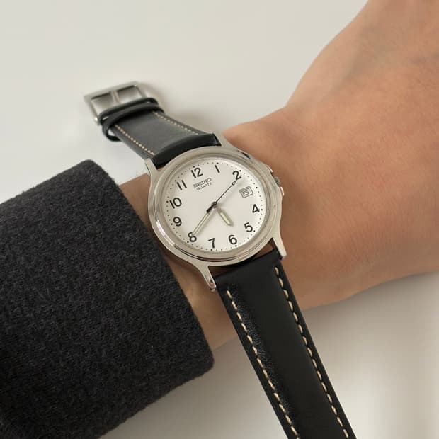 1990s Taisho Pharm 40th Quartz