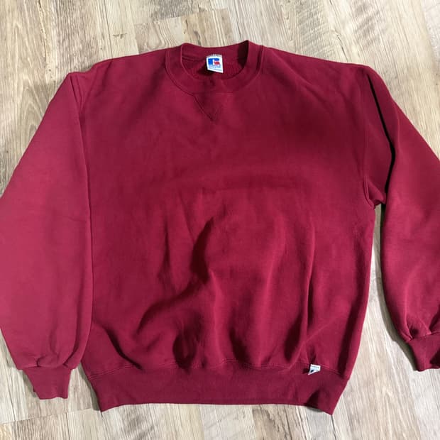 러셀 90s 맨투맨 레드