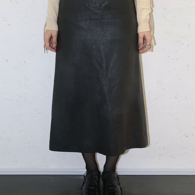 베트멍 16AW 카프스킨 스커트