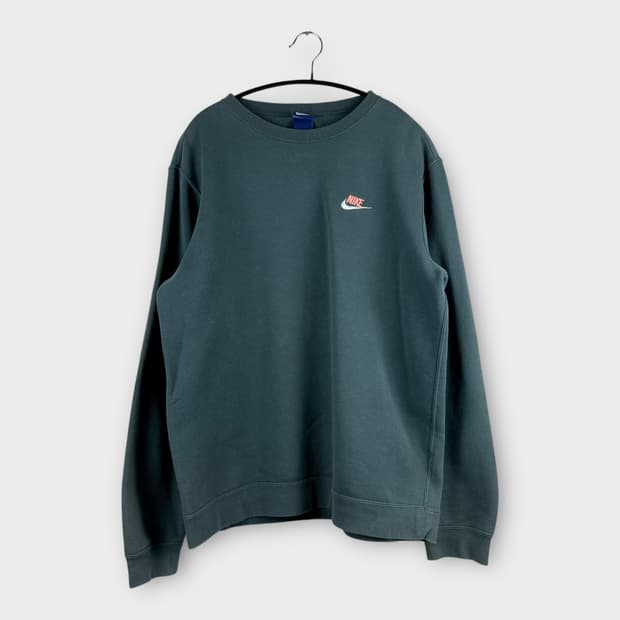 (L) 나이키 퓨추라 맨투맨 그린