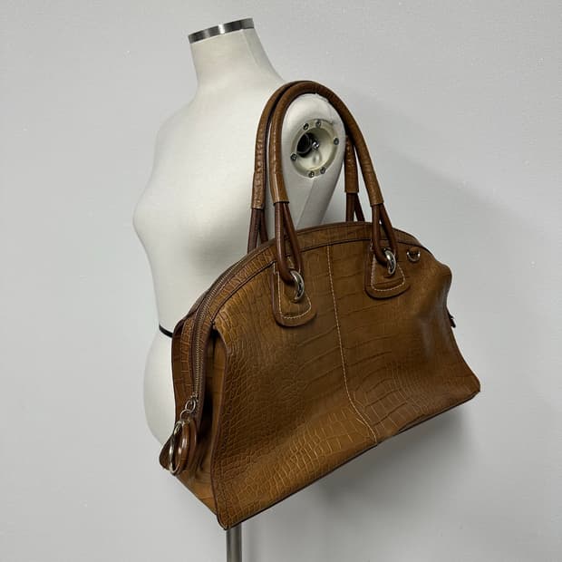 발렌시아가 레더 숄더백