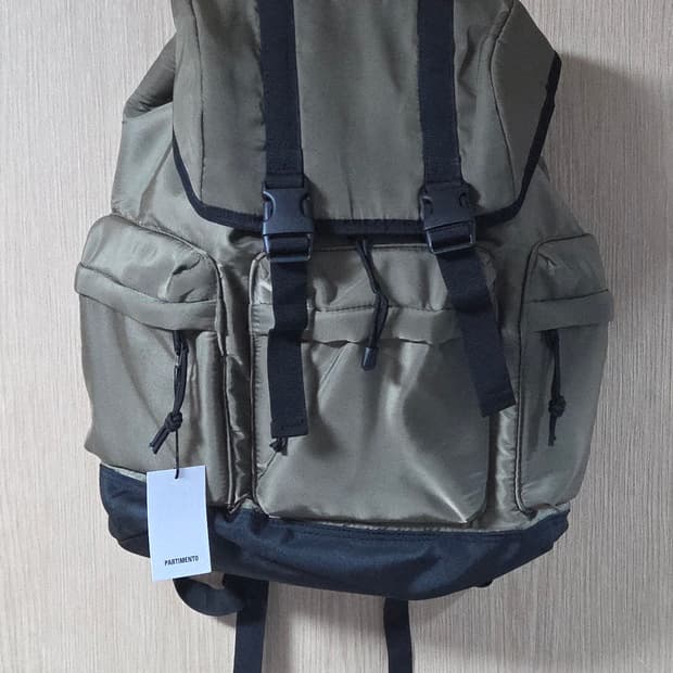 파르티멘토 백팩 트래블러