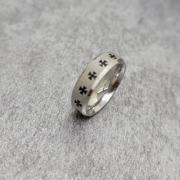 Black Cross Ring