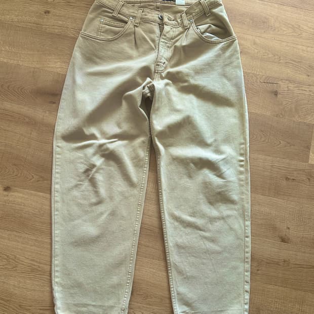 리바이스 실버탭 배기진 베이지 32 사이즈