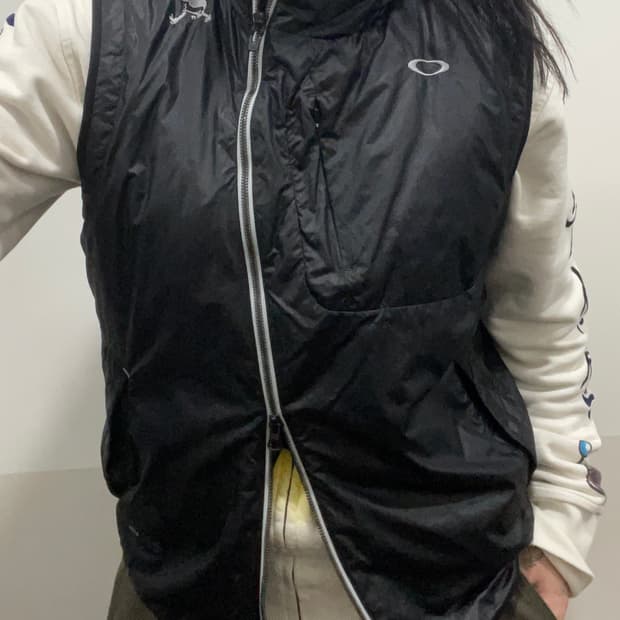 Oakley 오클리 스컬로고 투웨이 테크 패딩조끼