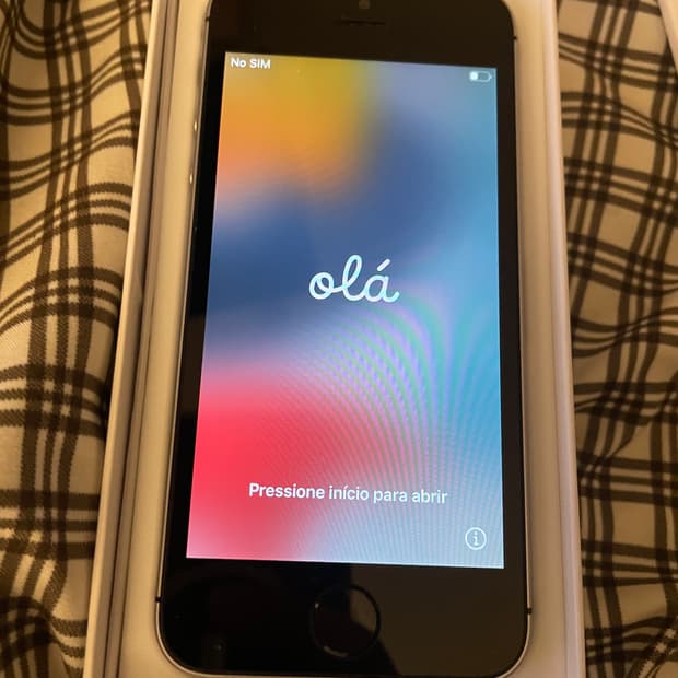 아이폰 SE1 무음카메라 스그 128기가