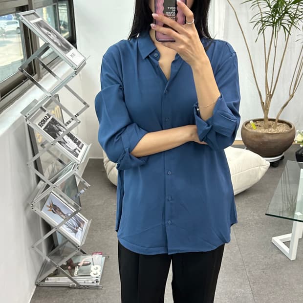 유니클로 블루 셔츠