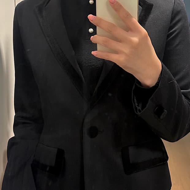 블랙 벨벳 포인트 블레이저 자켓