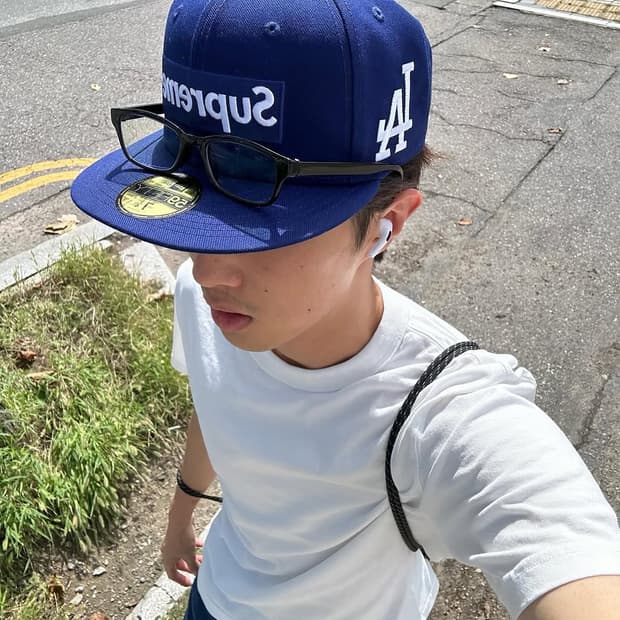 슈프림 x MLB 팀 박스로고 뉴에라 다크 로얄 로스앤젤레스