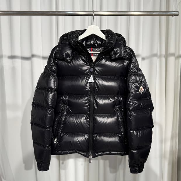 (2) 몽클레어 마야 다운 패딩 블랙 