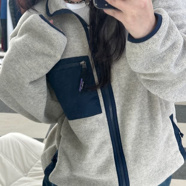 파타고니아 신칠라 오트밀/네이비 집업 자켓 