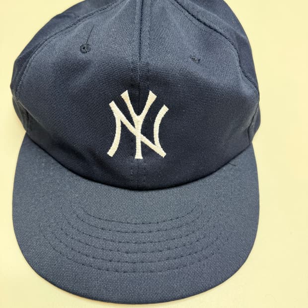 80s 뉴욕양키스 빈티지캡 (네이비 색상)