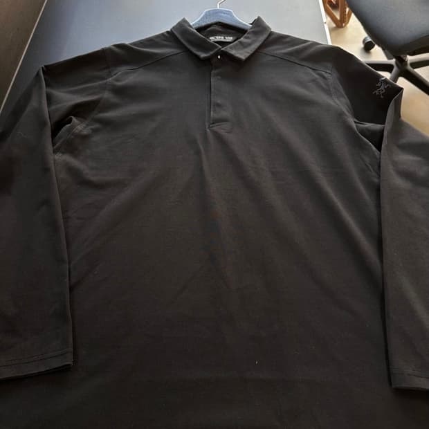 아크테릭스 캡티드 롱슬리브