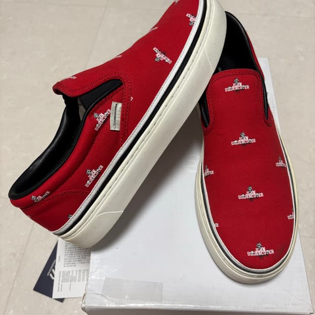 언더커버 슬립온 L사이즈 (275-280)