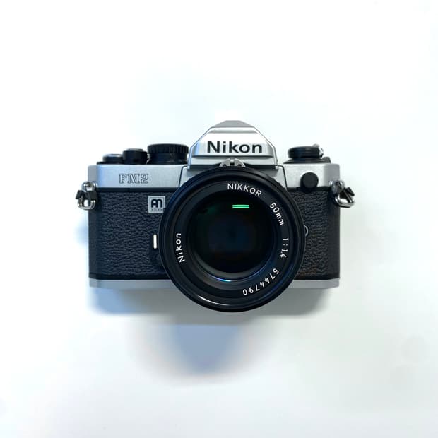 니콘 FM2 필름 카메라