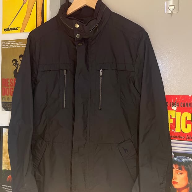 헤지스 하이넥 바람막이 자켓