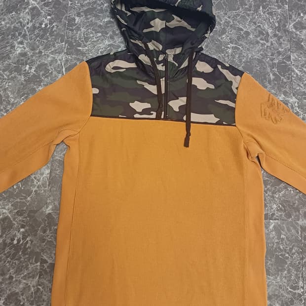 코오롱스포츠 카모 배색 후드티 M사이즈 (캐주얼/아웃도어)