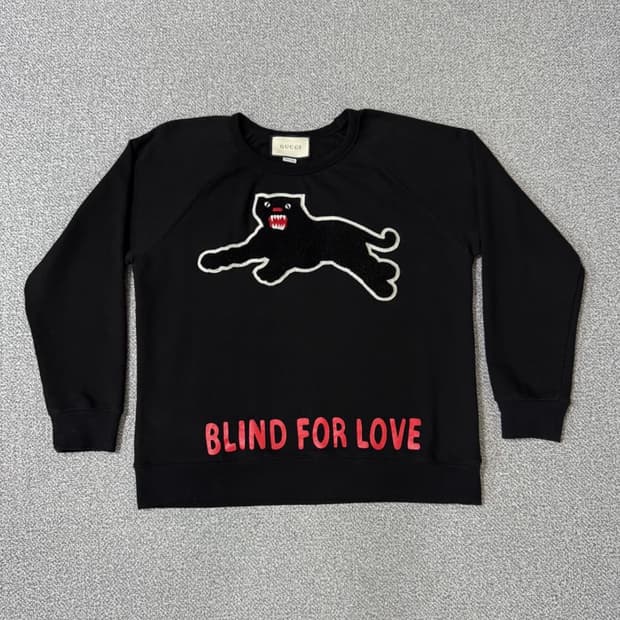 구찌 blind for love 맨투맨 bts 진 착용,+빈지노