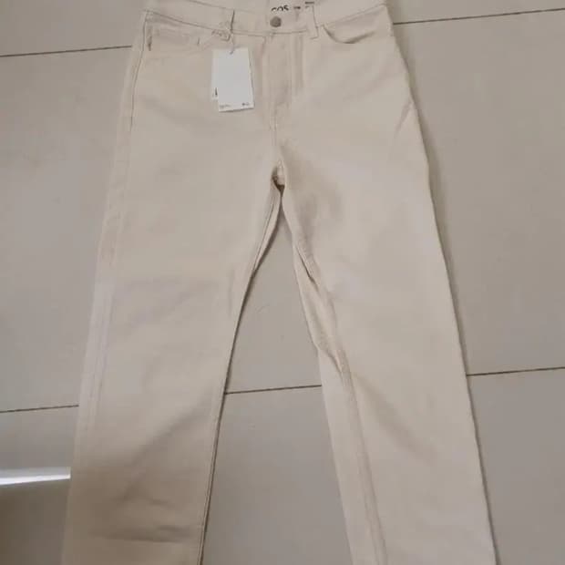 코스 (COS) 에크루 크림 데님진 31x30